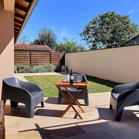 别墅 Maison Avec Terrasse Paisible 莎图盖拉德